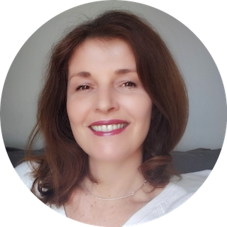 Séverine Vallée - French Language Teacher and Podcast Host